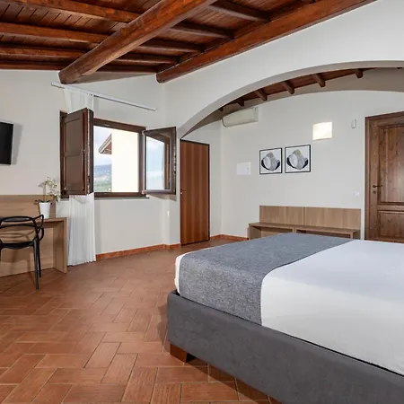 Feudogrande Bio Relais Bed & Breakfast 3*